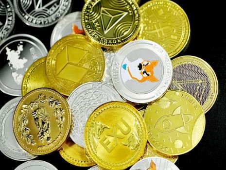 Naujos kripto monetos investuoti - nemunolinija.lt